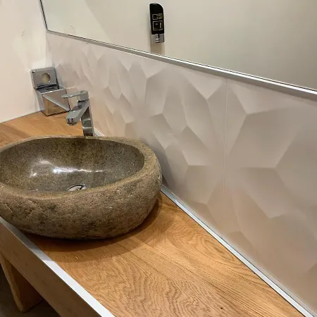Casa Monte Di Sopra Jacuzzi & Sauna Lägenhet Fanano