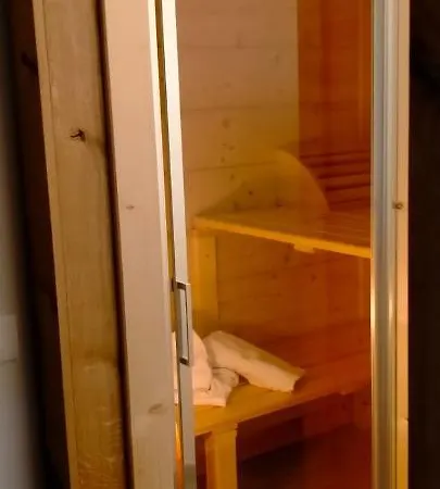 Casa Monte Di Sopra Jacuzzi & Sauna Lägenhet Fanano